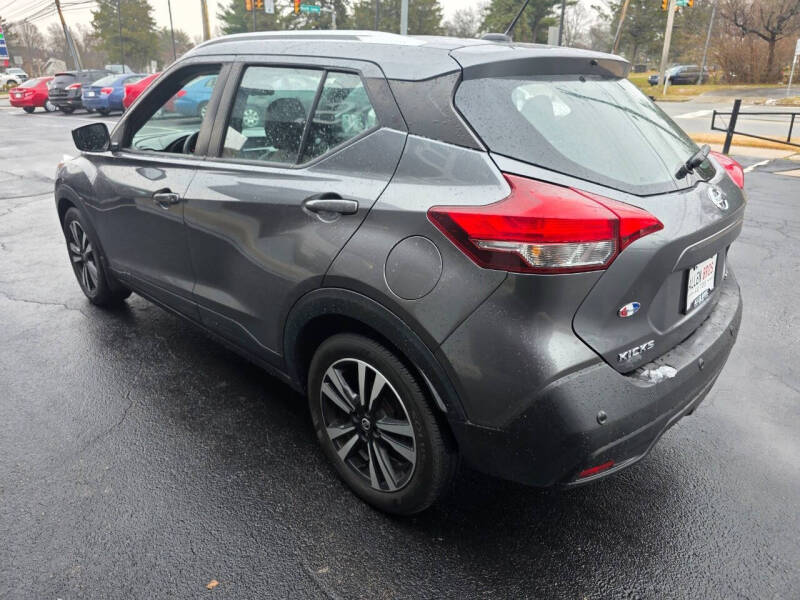 2020 Nissan Kicks SV