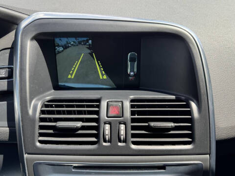 2016 Volvo XC60 T5 Drive-E
