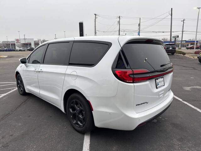 2022 Chrysler Pacifica Hybrid for sale at Axio Auto Boise in Boise, ID