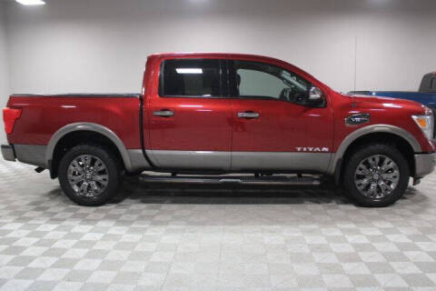 2017 Nissan Titan Platinum Reserve