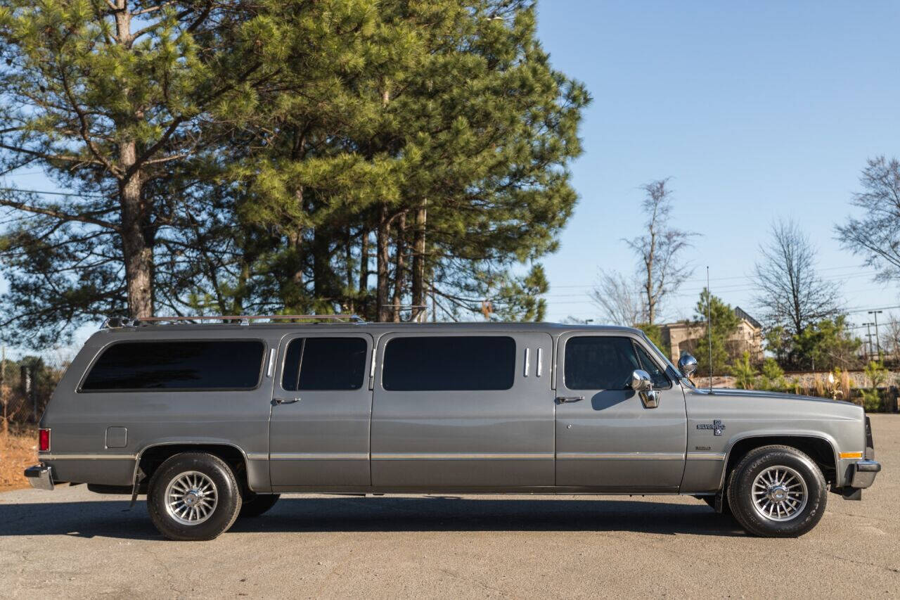 1988 Chevrolet Suburban 7