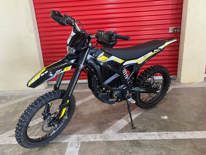 2024 SurRon Ultra bee