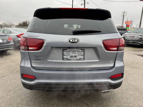 2020 Kia Sorento LX V6
