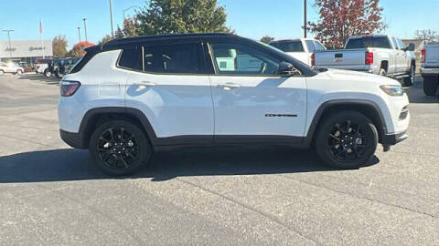 2022 Jeep Compass Altitude