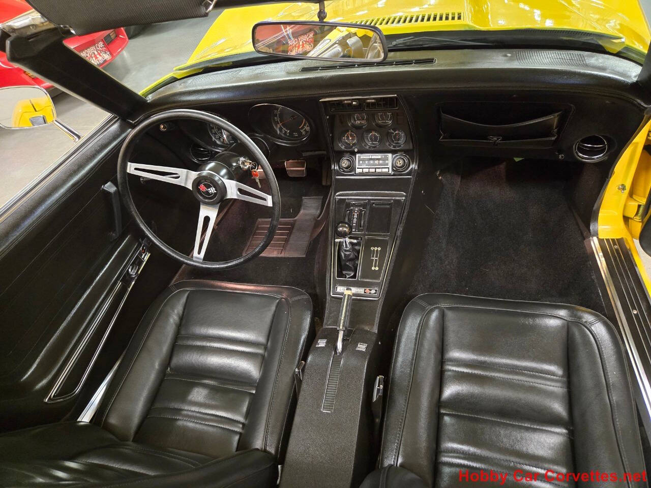 1975 Chevrolet Corvette 15