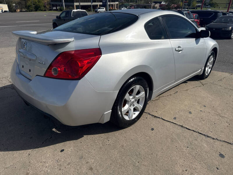 2008 Nissan Altima S photo 3