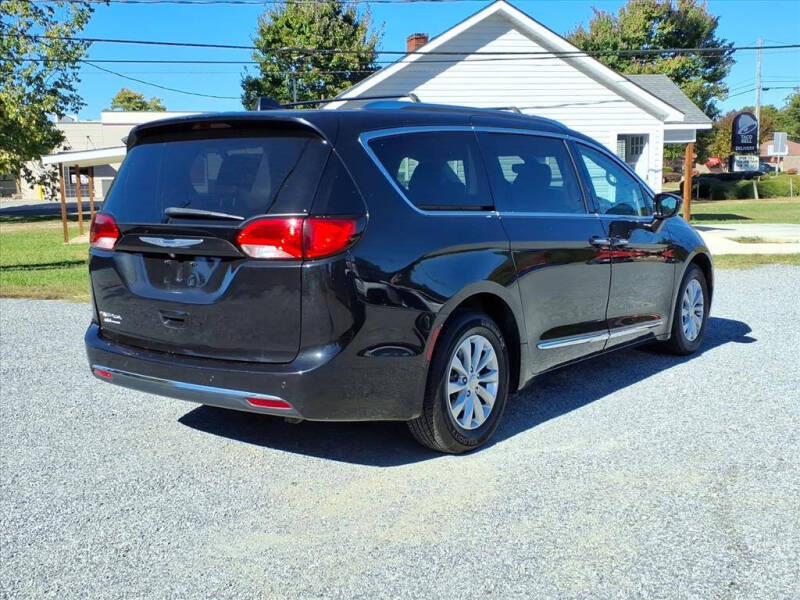 2019 Chrysler Pacifica Touring L