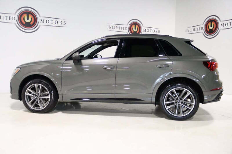 2021 Audi Q3 quattro S line Prem Plus 45 TFSI