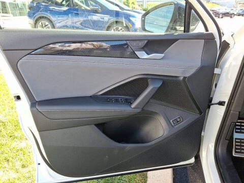 2026 Volkswagen Tiguan SE R-Line Black 4Motion