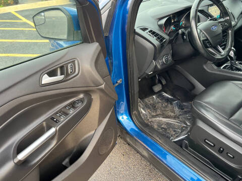 2019 Ford Escape SEL