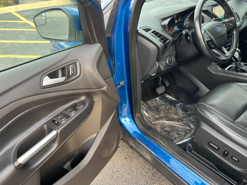 2019 Ford Escape SEL