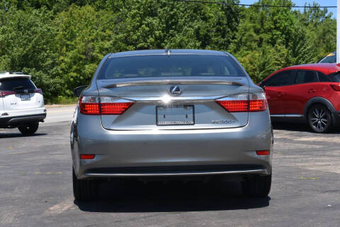 2015 Lexus ES 300h