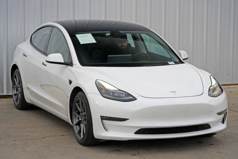 2022 Tesla Model 3 Long Range