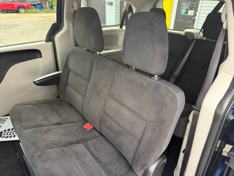 2017 Dodge Grand Caravan SE