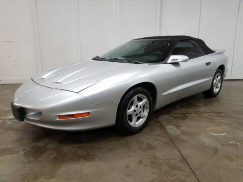 1996 Pontiac Firebird for sale at PINGREE AUTO SALES INC in Crystal Lake IL