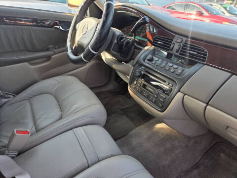 2002 Cadillac DeVille DHS