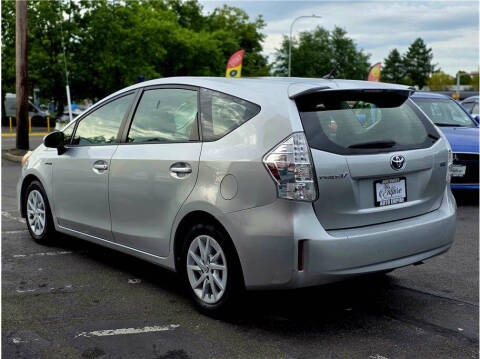 2013 Toyota Prius v