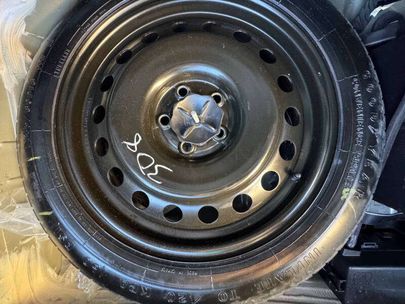 2017 Chrysler 300 Limited