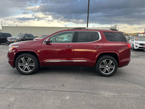 2017 GMC Acadia Denali