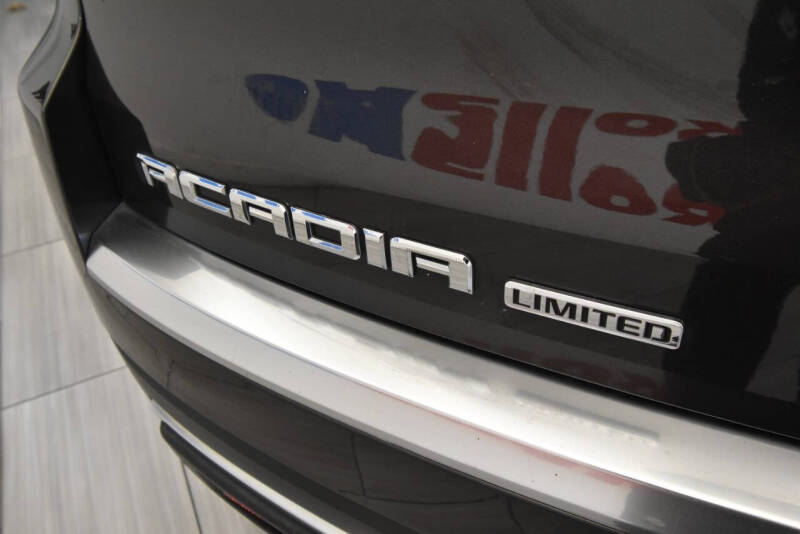 2017 GMC Acadia Limited