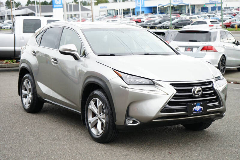 2017 Lexus NX 200t
