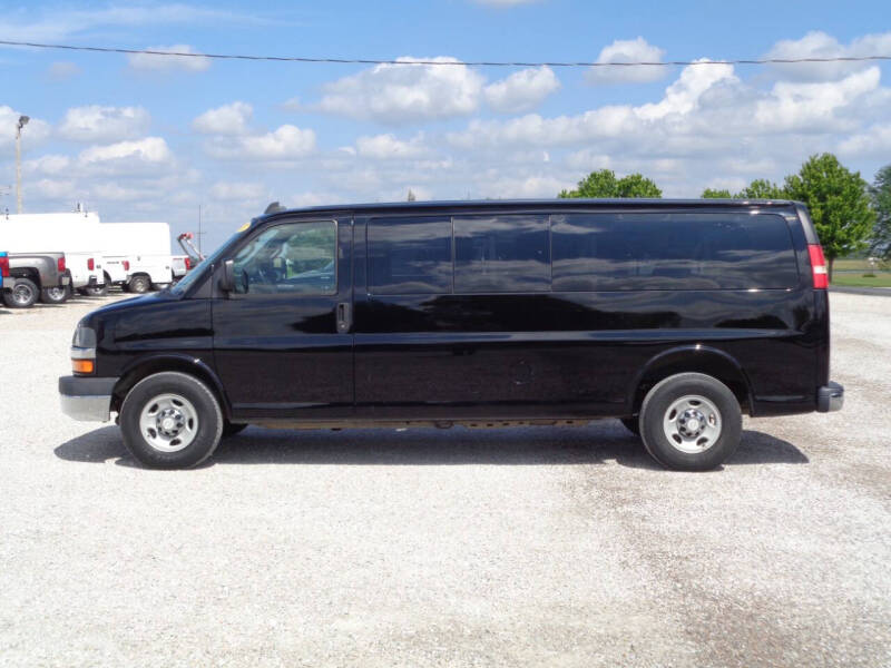 2017 Chevrolet Express LT 3500