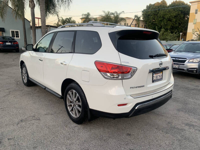 2014 Nissan Pathfinder SV