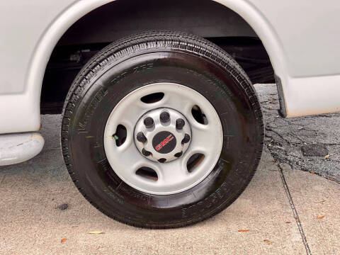 2017 GMC Savana 2500