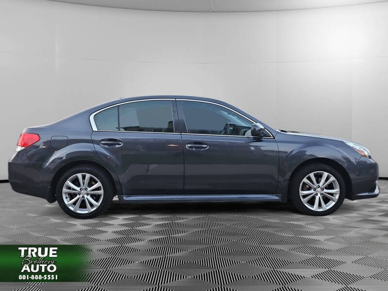 2013 Subaru Legacy 2.5i Limited