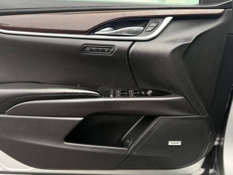 2016 Cadillac XTS Luxury