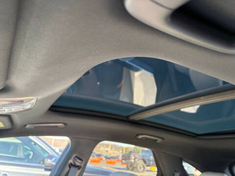 2023 Genesis Electrified GV70