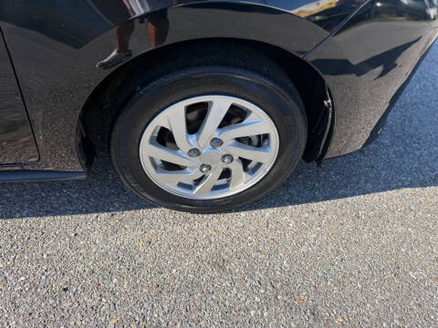 2022 Mitsubishi Mirage ES