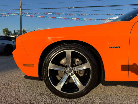2014 Dodge Challenger R/T Shaker Package