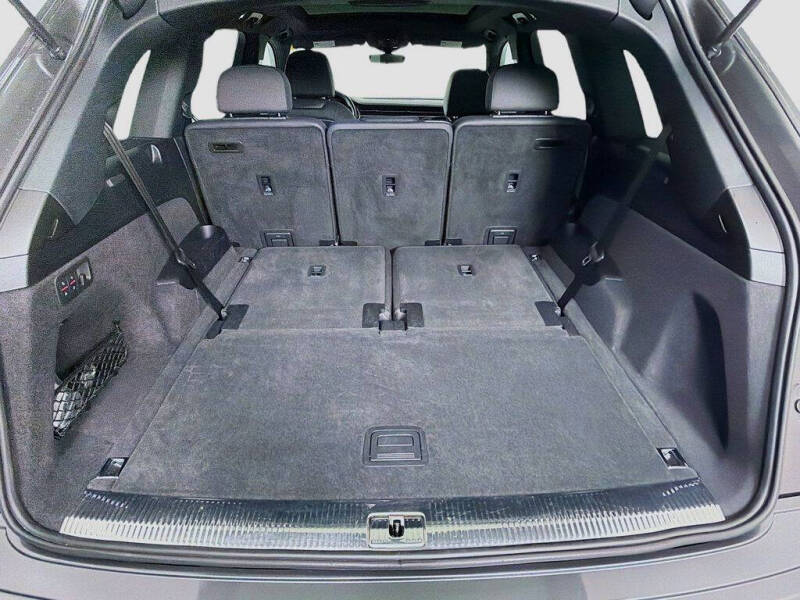 2022 Audi Q7 quattro Premium 55 TFSI