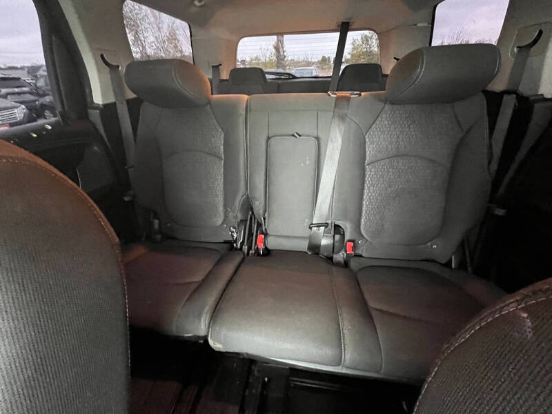 2016 GMC Acadia SLE-1