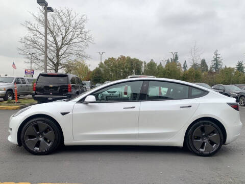 2022 Tesla Model 3 Long Range