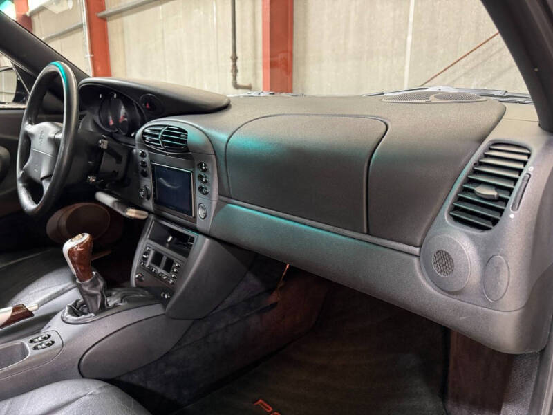 1999 Porsche 911 Carrera