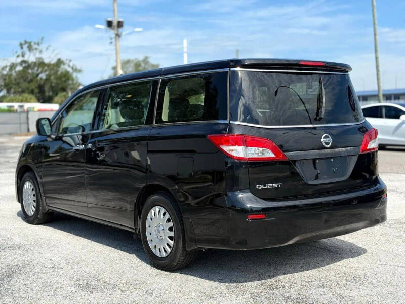 2015 Nissan Quest