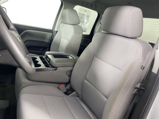 2018 Chevrolet Silverado 1500 Custom