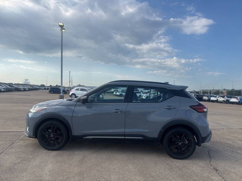 2024 Nissan Kicks SR