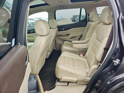 2017 GMC Acadia Denali