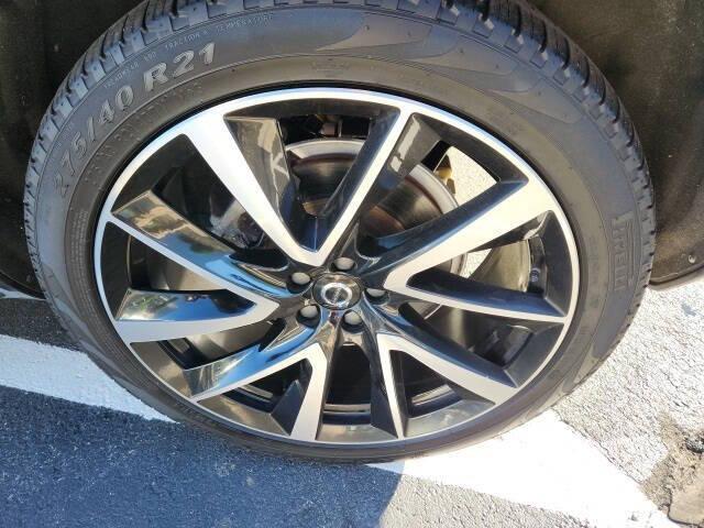 2024 Volvo XC90 B6 Plus Bright Theme 6P