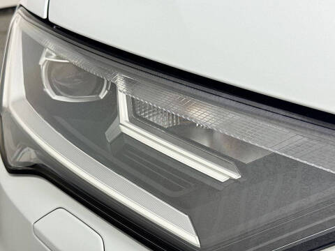 2023 Audi Q7 quattro Premium Plus 55 TFSI