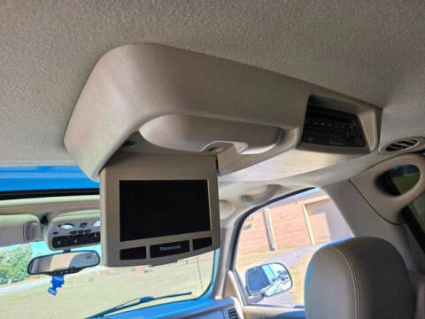 2005 GMC Yukon XL 1500 SLT