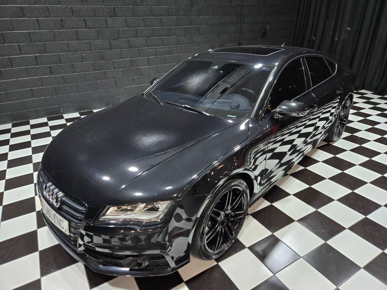 2014 Audi S7 28
