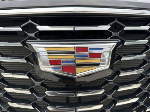 2023 Cadillac XT4 Luxury