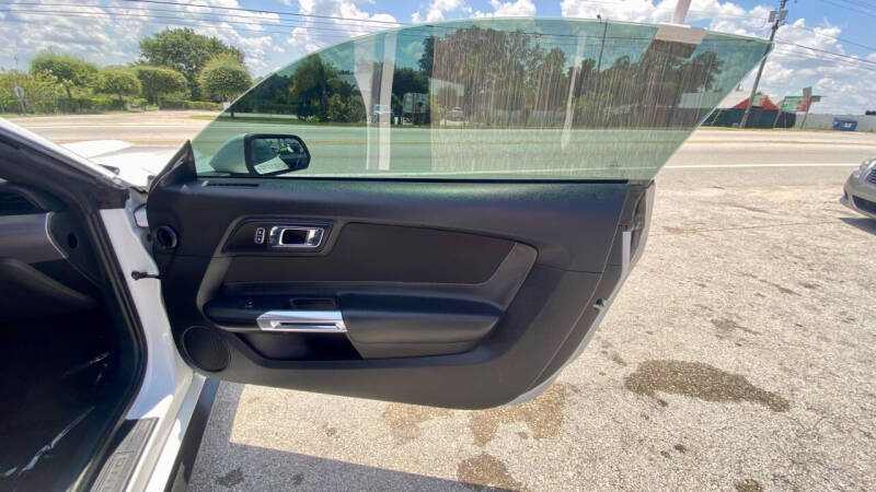 2017 Ford Mustang EcoBoost Premium