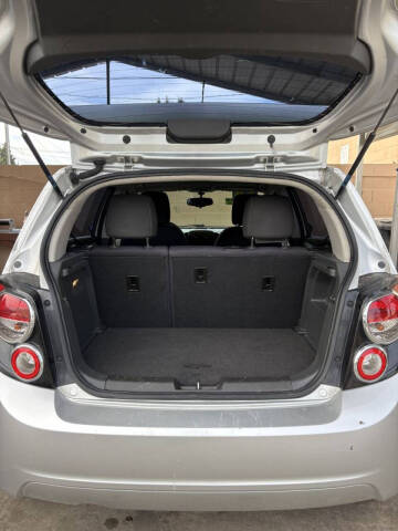 2014 Chevrolet Sonic LT Manual