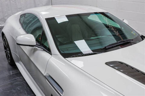 2011 Aston Martin V12 Vantage