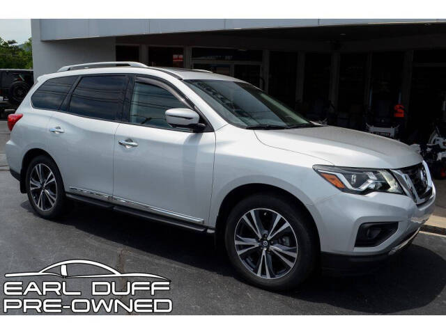 2020 Nissan Pathfinder for sale at EARL DUFF PRE-OWNED CENTER in Harriman, TN